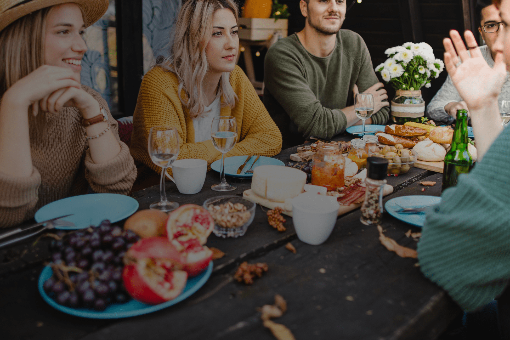 Start your week right by joining a Sunday brunch and meeting new people in London.